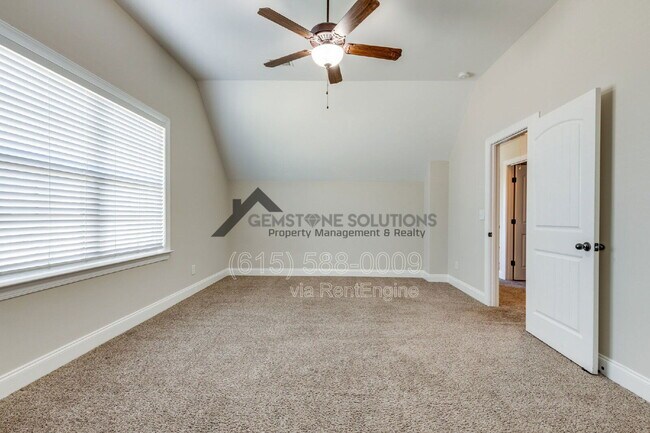 Building Photo - 1634 Earl Ct