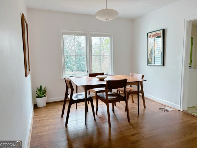 Building Photo - 2494 Batavia St