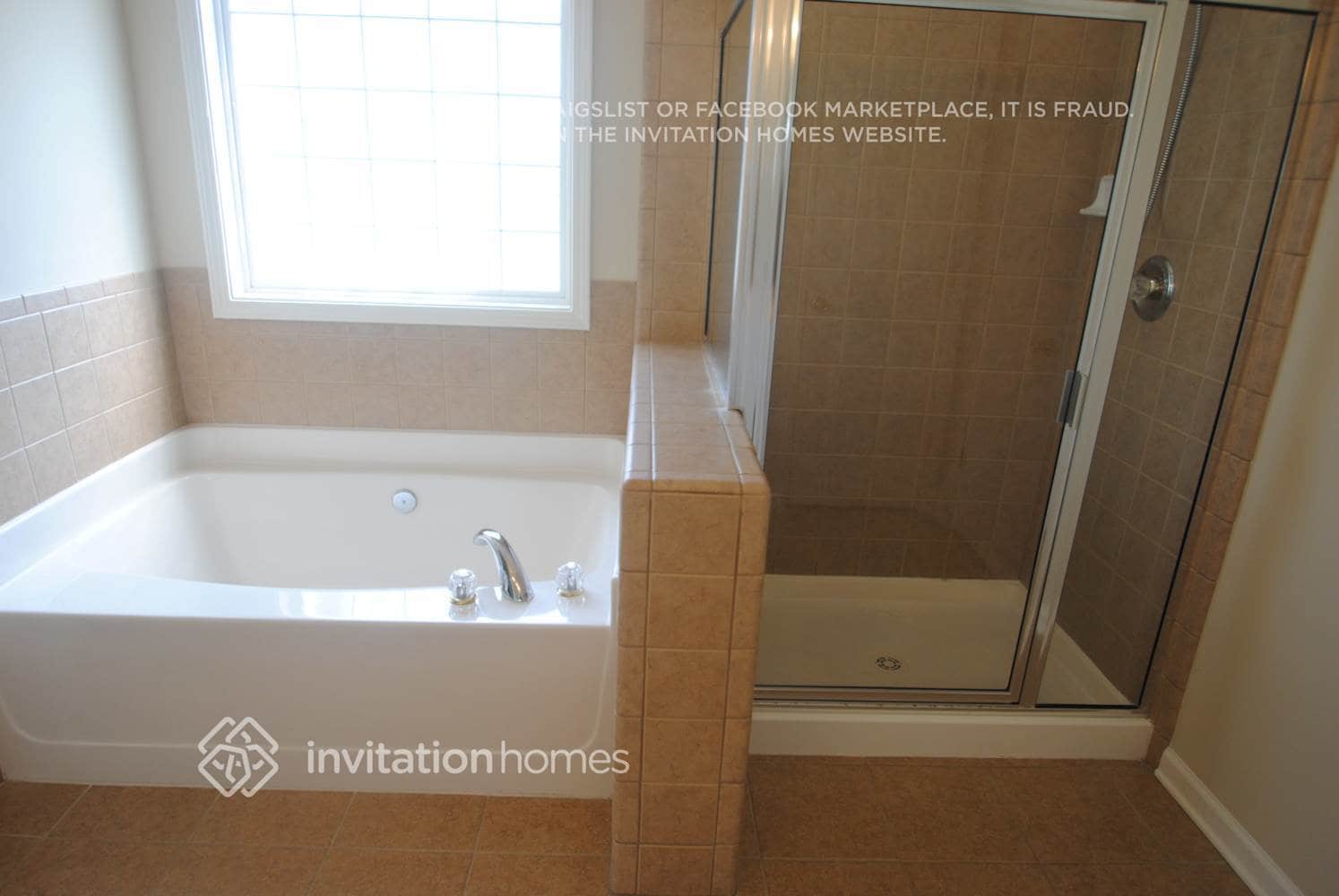 Building Photo - 5355 Ashbury Manor Ln