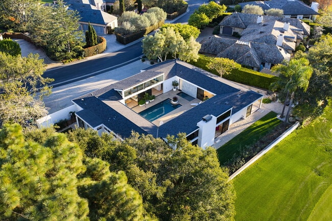 Building Photo - 1988 Inverness Ln