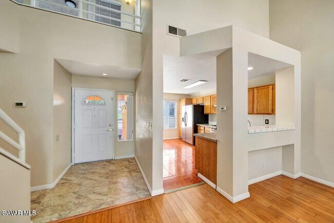 Building Photo - 2611 Redington St