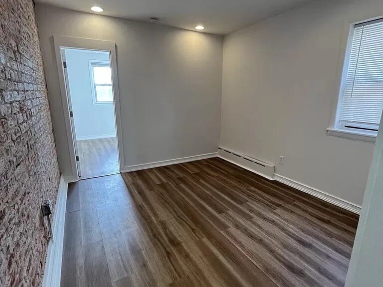 Building Photo - 1544 McKean St