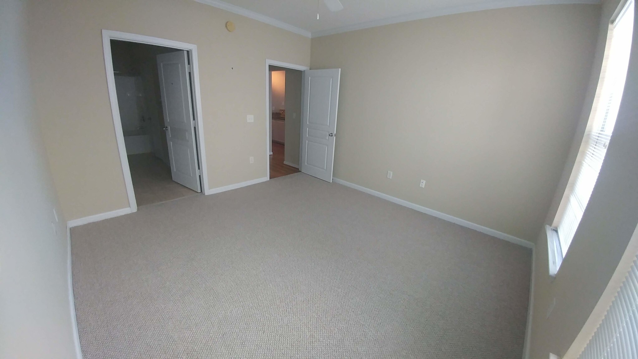 Master Bedroom - 10 Perimeter Summit Blvd