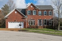 Building Photo - 808 Callahan Pl