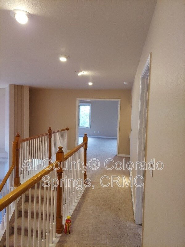 Building Photo - 5035 Langdale Way