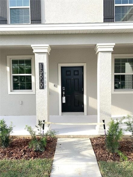 Building Photo - 15609 Water Spring Blvd