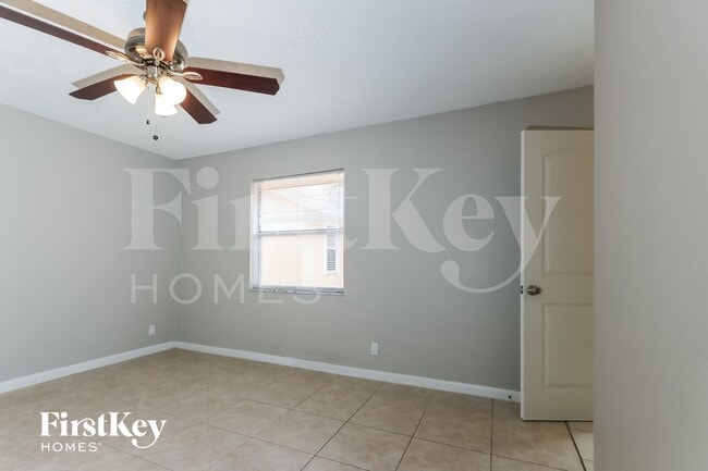 Building Photo - 10404 Oliver Ln