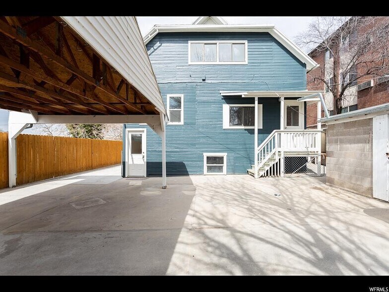 Building Photo - 253 W 600 N