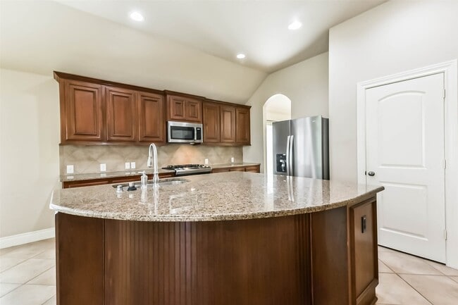 Building Photo - 13010 Gentle Water Dr