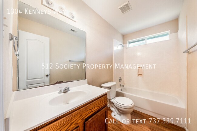 Building Photo - 1304 Kenneys Way