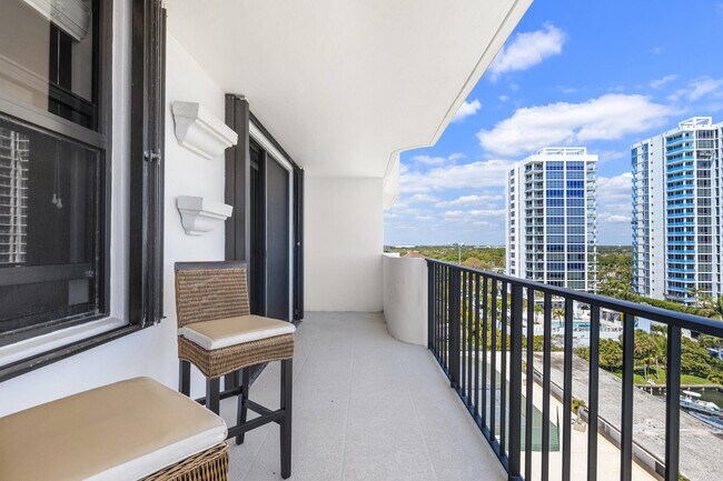 Building Photo - 1208 Marine 901 Way