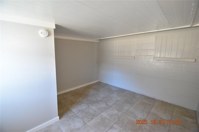 Building Photo - 3518 Umber Rd