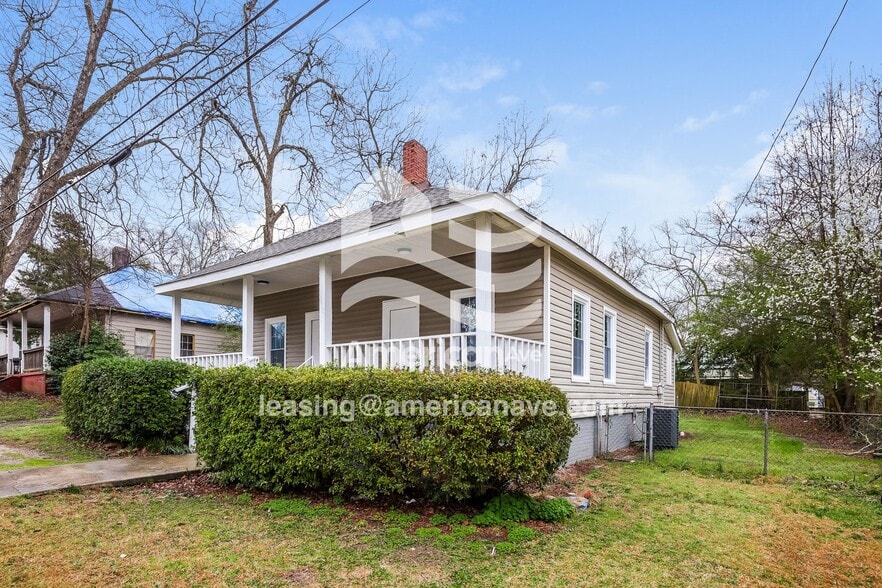 Building Photo - 912 Georgia Ave