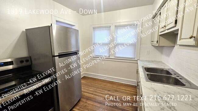 Building Photo - 1319 Lakewood Ave