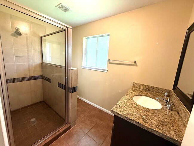 Building Photo - 8814 Stroud Dr