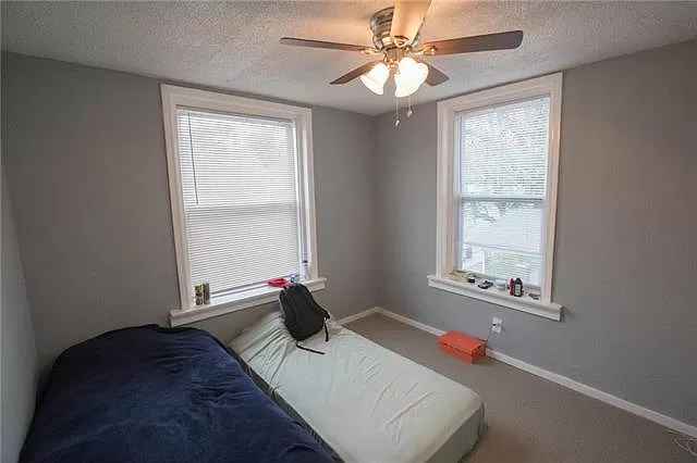 Building Photo - 2119 N 7th St Trfy