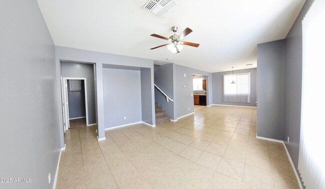 Building Photo - 587 S Buena Vista Ct