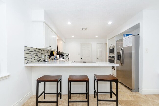 Building Photo - 1423 Sweet Grass Trail