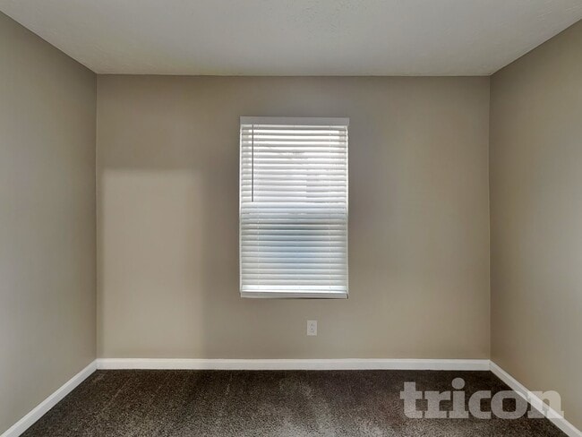 Building Photo - 135 Nacoochee Way