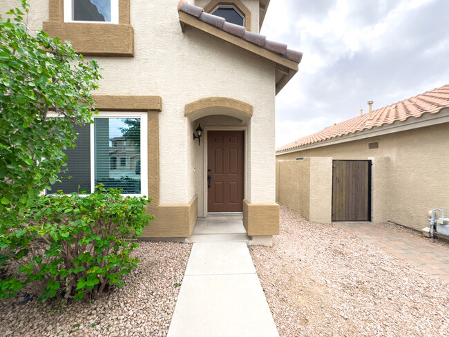 Building Photo - 4Bed/2.5Bath House in Cave Creek! $399 MOV...