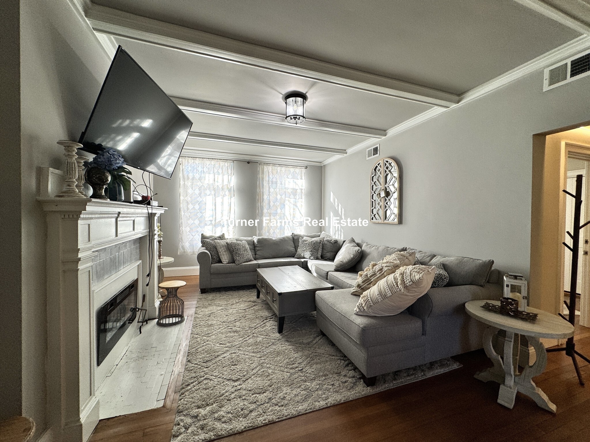 Building Photo - 179 Babcock St