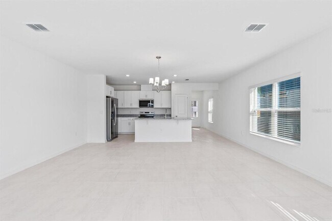 Building Photo - 2775 Raindrop Run St