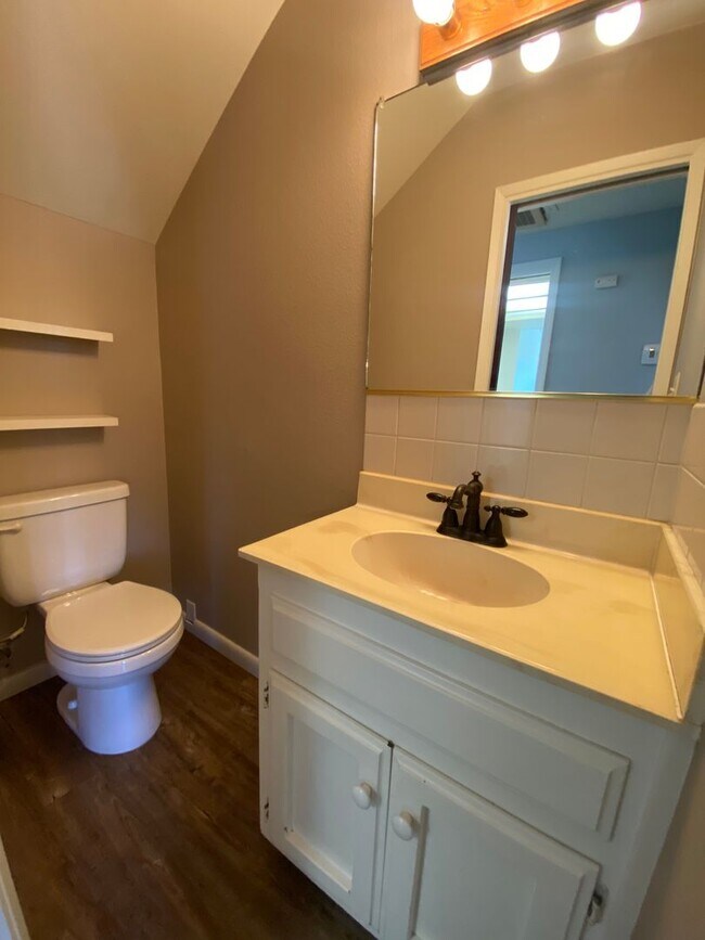 Building Photo - Large Centrally Located Two Story Condo wi...