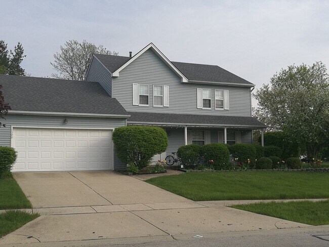 Primary Photo - 1500 E Bailey Rd