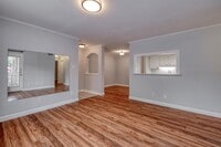 Building Photo - 8210 Bent Tree Rd