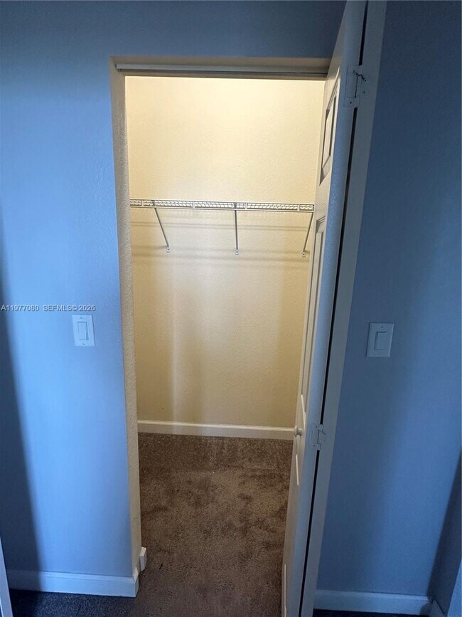 Building Photo - 3473 W 86th Terrace