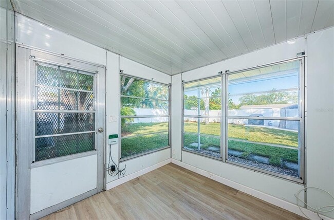 Building Photo - 4249 8th Ave N