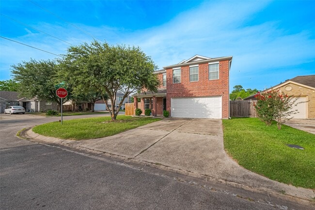 Building Photo - 508 Birch Cluster Ct