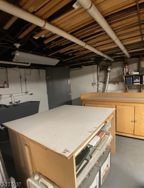 Building Photo - 296 DeMott Ave