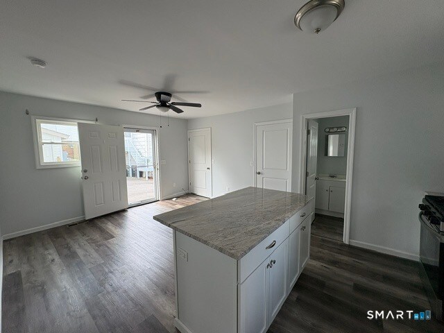 Building Photo - 138 Beach Ave