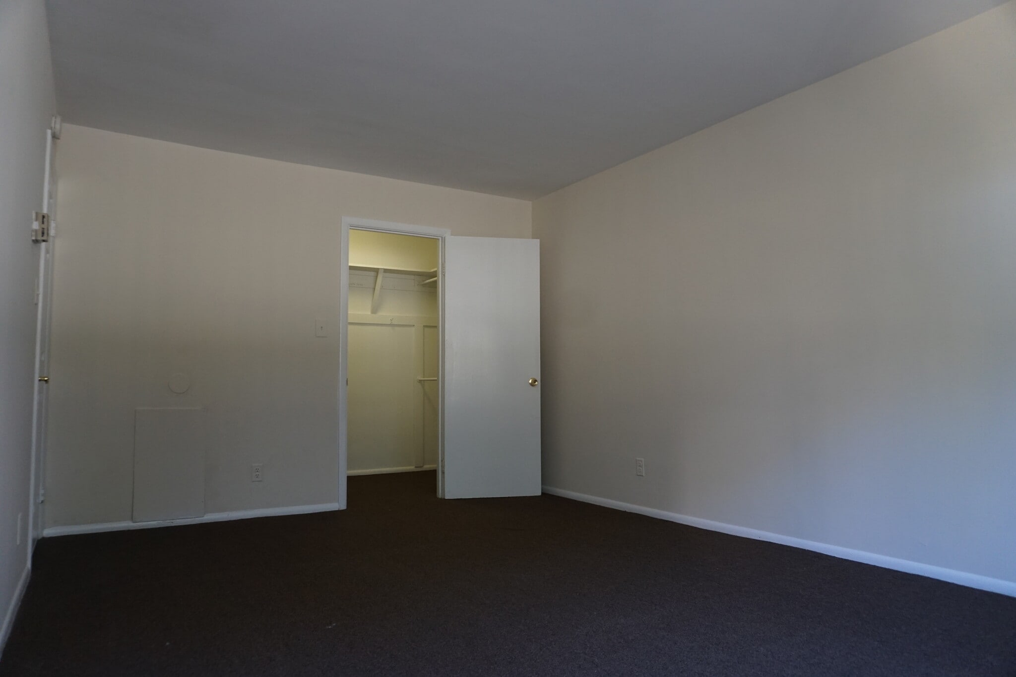 Building Photo - 4330 Hartwick road