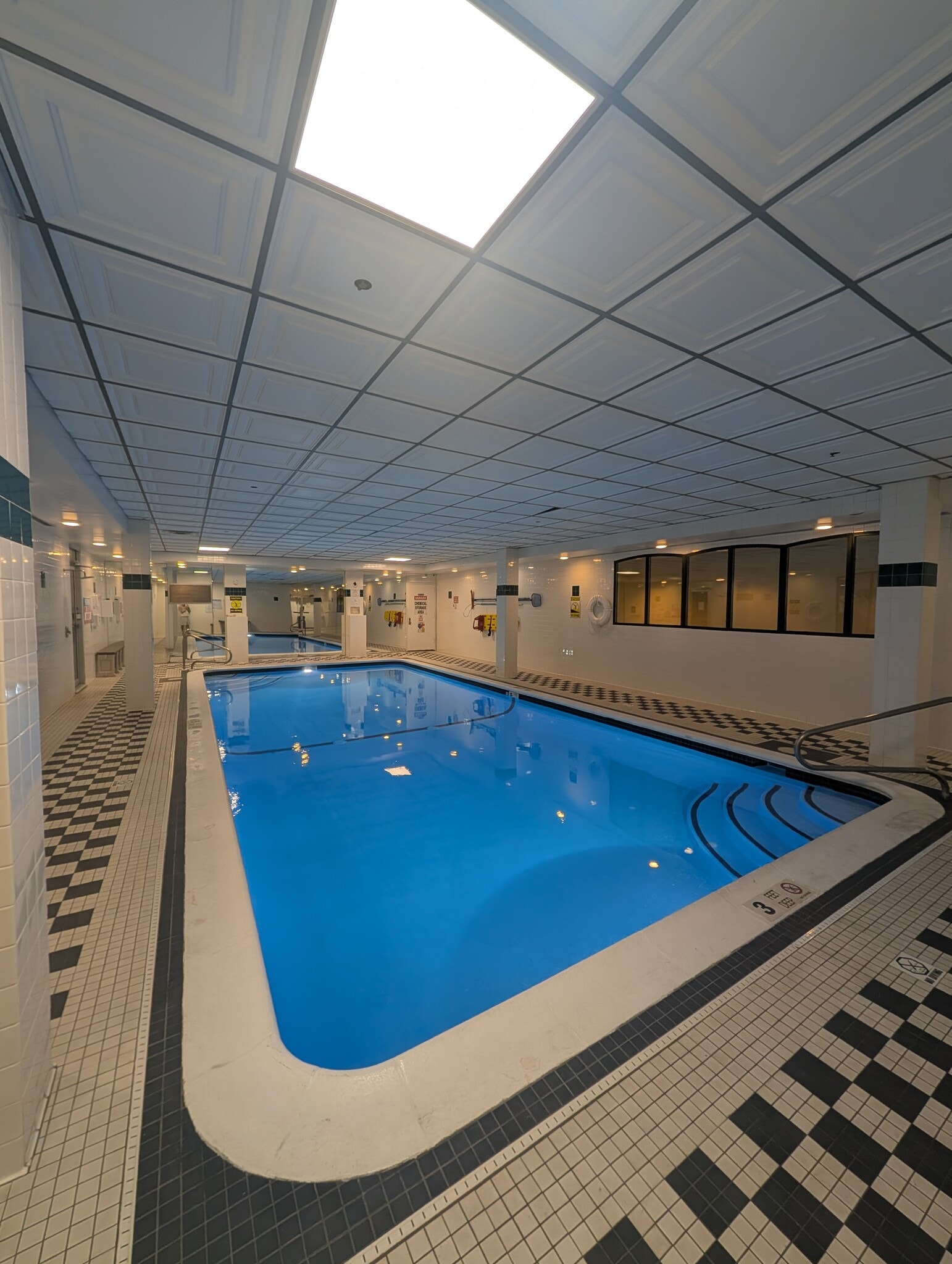 in-door swimming pool - 518 Gregory Ave