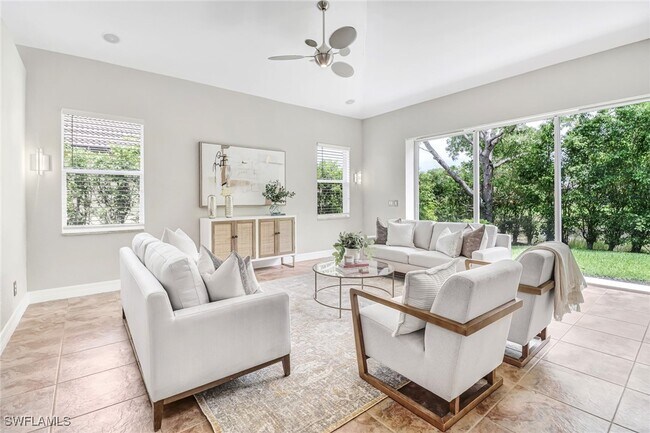 Building Photo - 9754 Wilshire Lakes Blvd