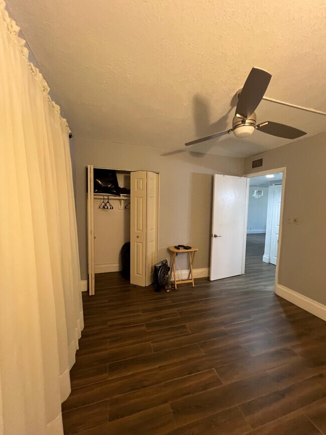 Building Photo - 3341 NW 47th Terrace