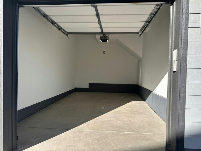 Building Photo - 11269 Vibrato Ln