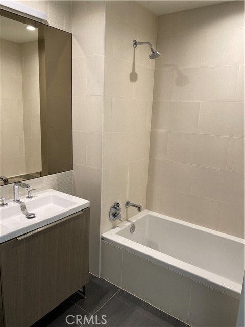 Building Photo - 889 Francisco St