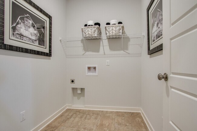 Building Photo - 417 Wind Dance Dr