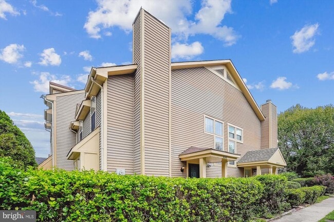 Building Photo - 6040 Havener House Way