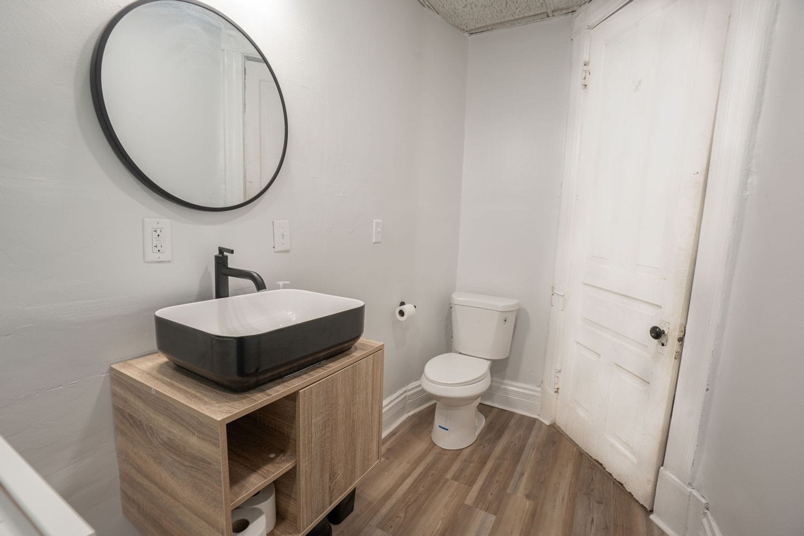 Building Photo - 731 S 7th St