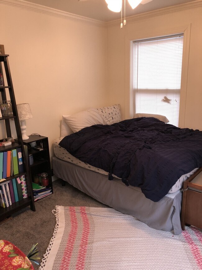 Building Photo - 105 Wiedmaier Ct