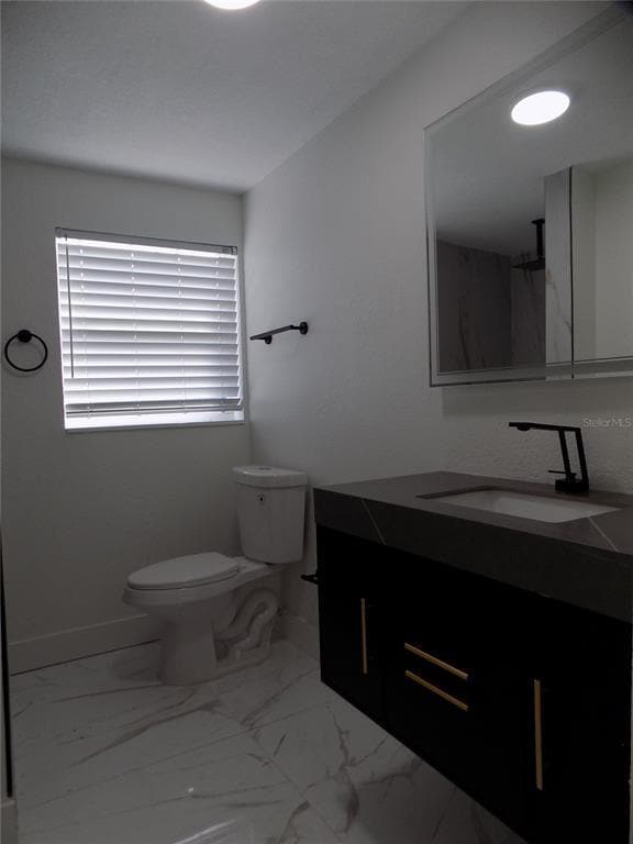 Building Photo - 1511 E Horatio Ave