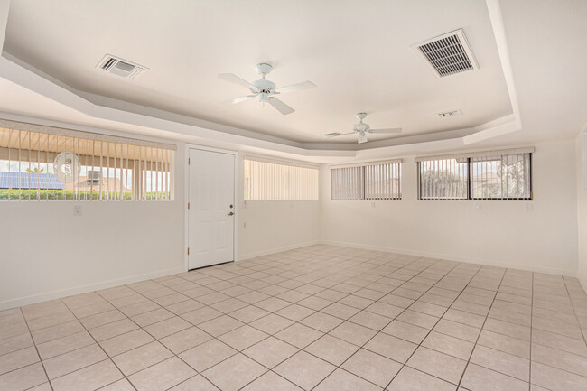 Building Photo - 20603 N 147th Ct