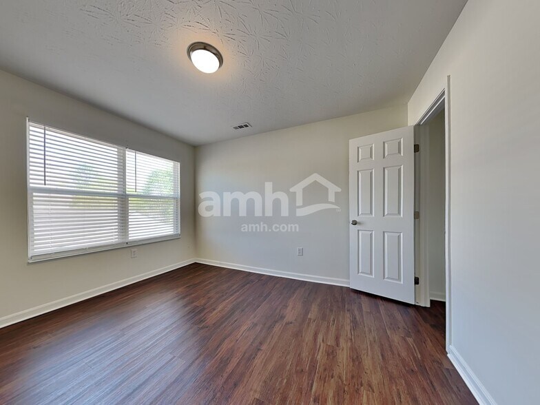 Building Photo - 54 Huntington Ave