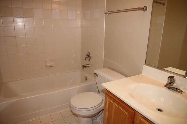 Building Photo - 1805 Pontarelli Ct