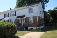 Building Photo - Semi Detached