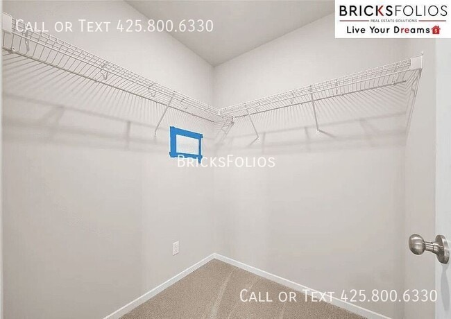Building Photo - 14914 204th Ave E